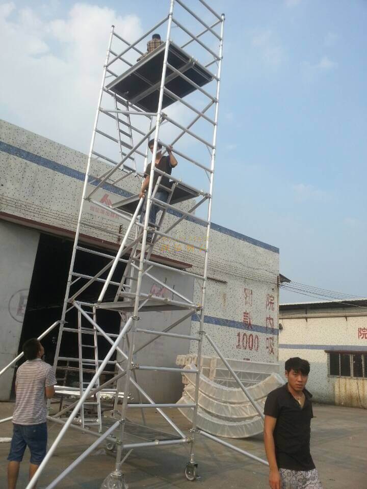 Andamio ajustable de plataforma de escalera colgante doble de aluminio 5,22 m
