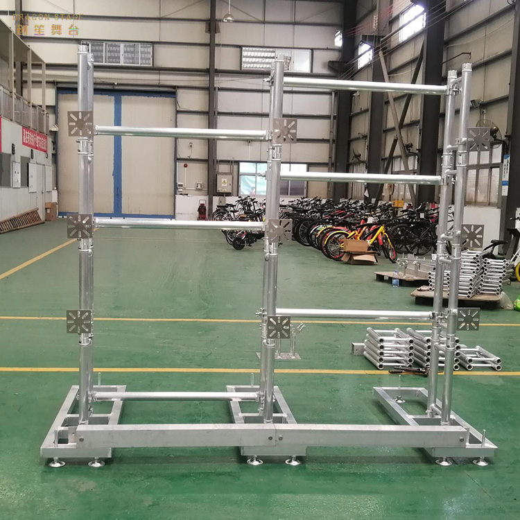 Stand Silver Concert Event Truss